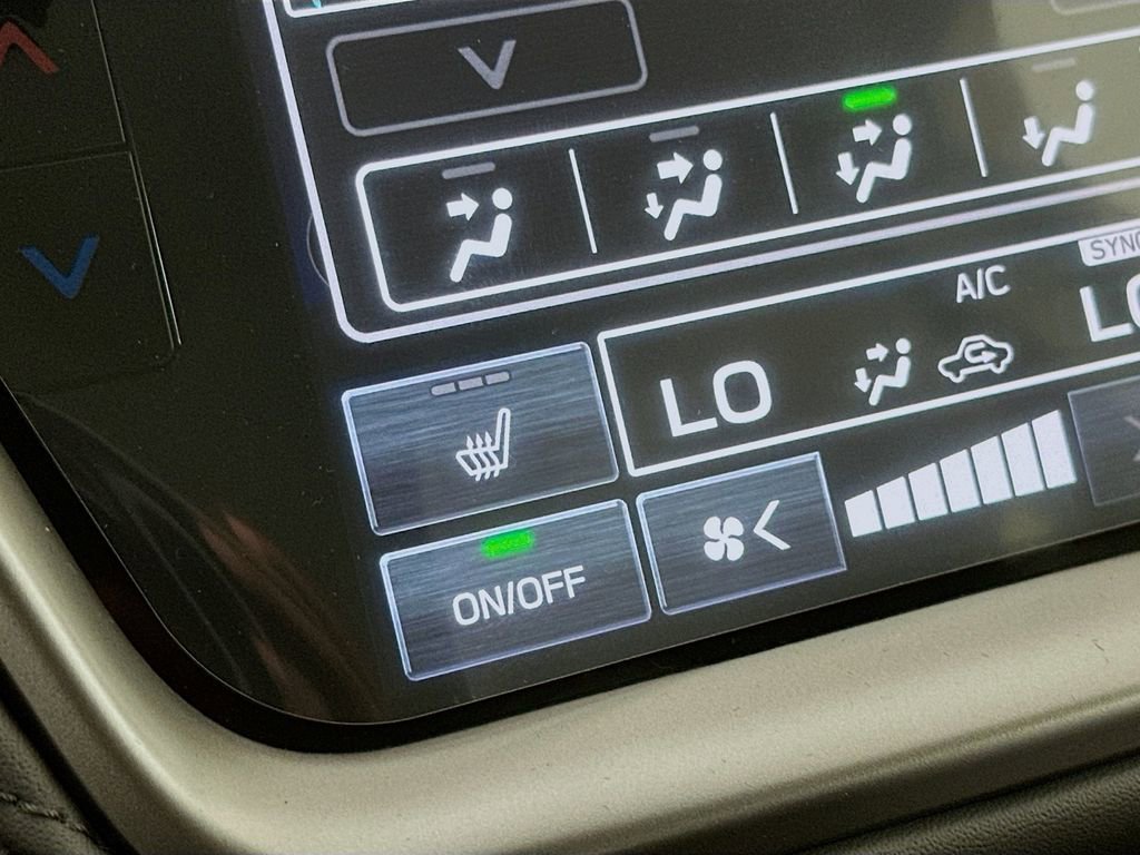 Used 2025 Subaru Legacy Premium AWD/4WD image 27