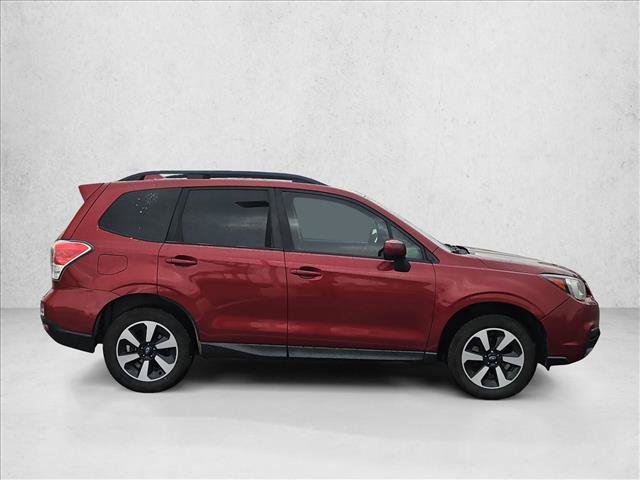 Used 2018 Subaru Forester 2.5i Premium w/ All-Weather Package AWD/4WD image 4
