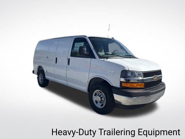 New 2025 Chevrolet Express 2500 w/ Driver Convenience Package image 12