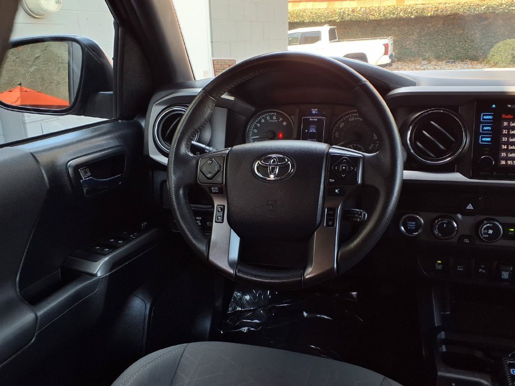 Used 2019 Toyota Tacoma TRD Off-Road w/ Exterior Package AWD/4WD image 23