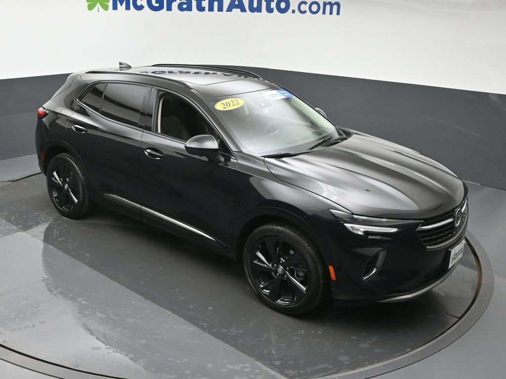 Used 2022 Buick Envision Essence w/ Technology Package I image 3