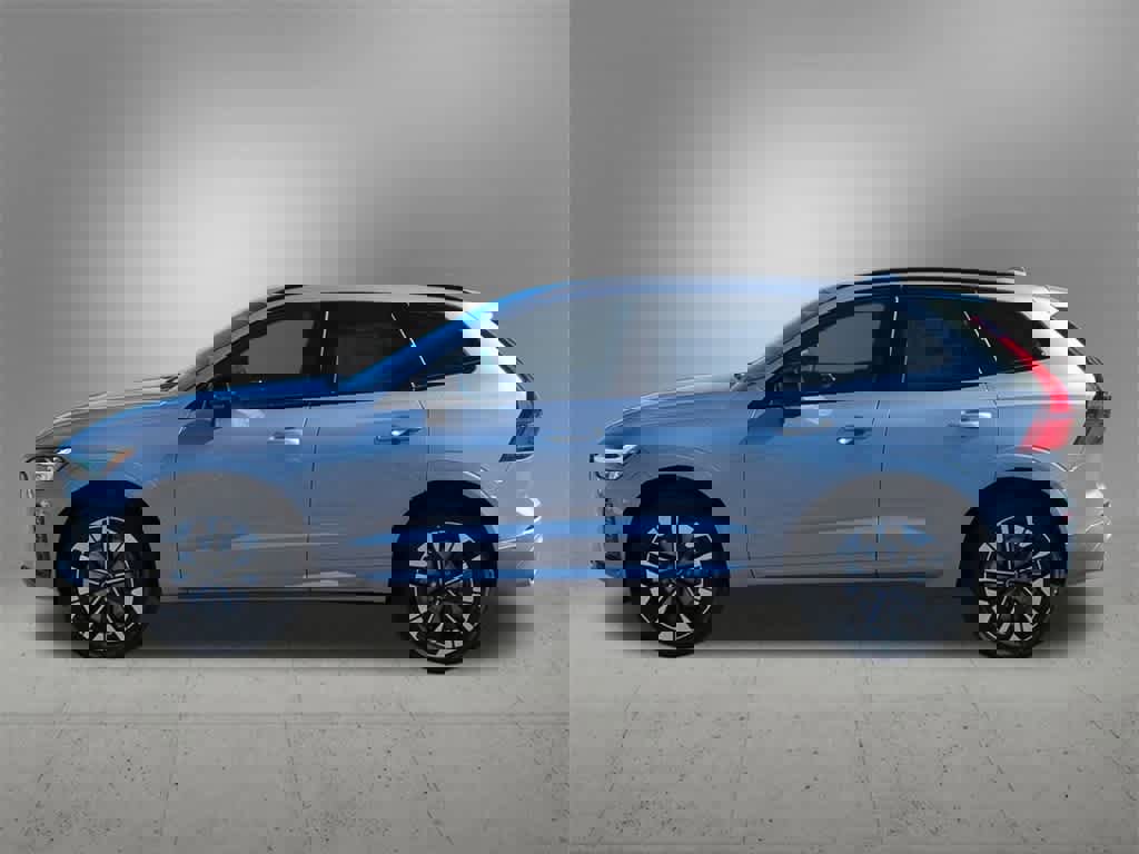 New 2026 Volvo XC60 B5 Plus w/ Protection Package Premier image 3