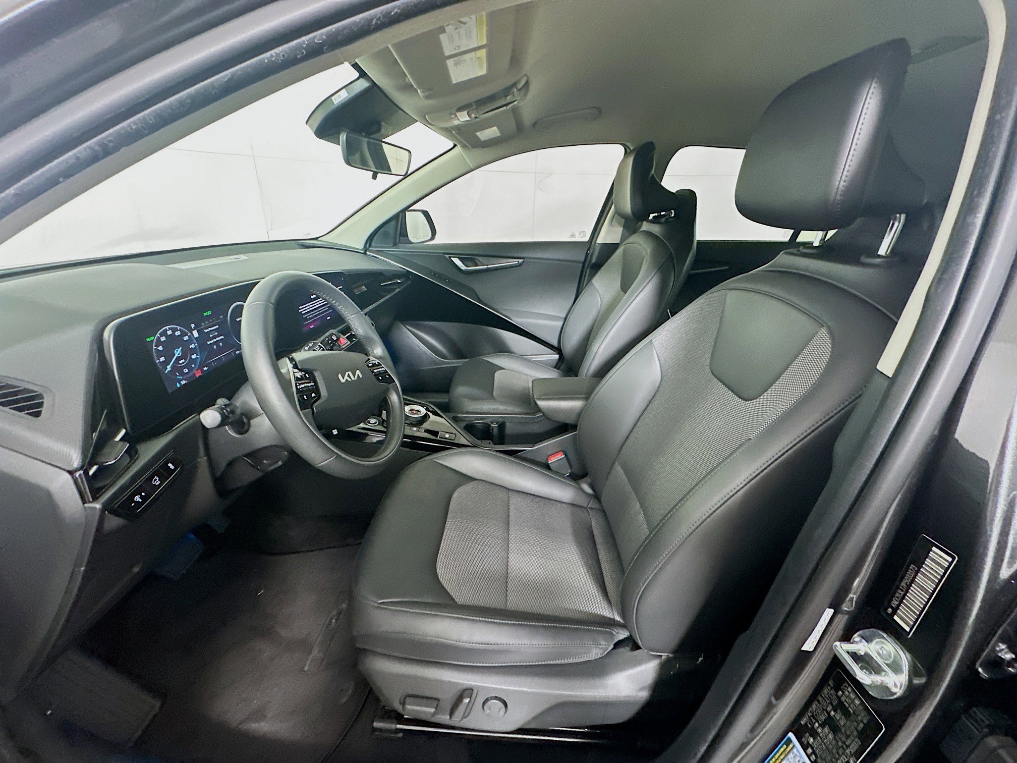 Used 2023 Kia Niro Wind image 13