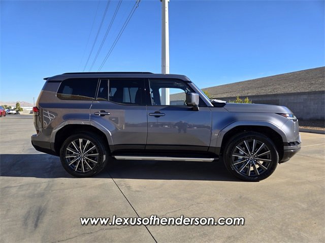 Used 2025 Lexus GX 550 image 7