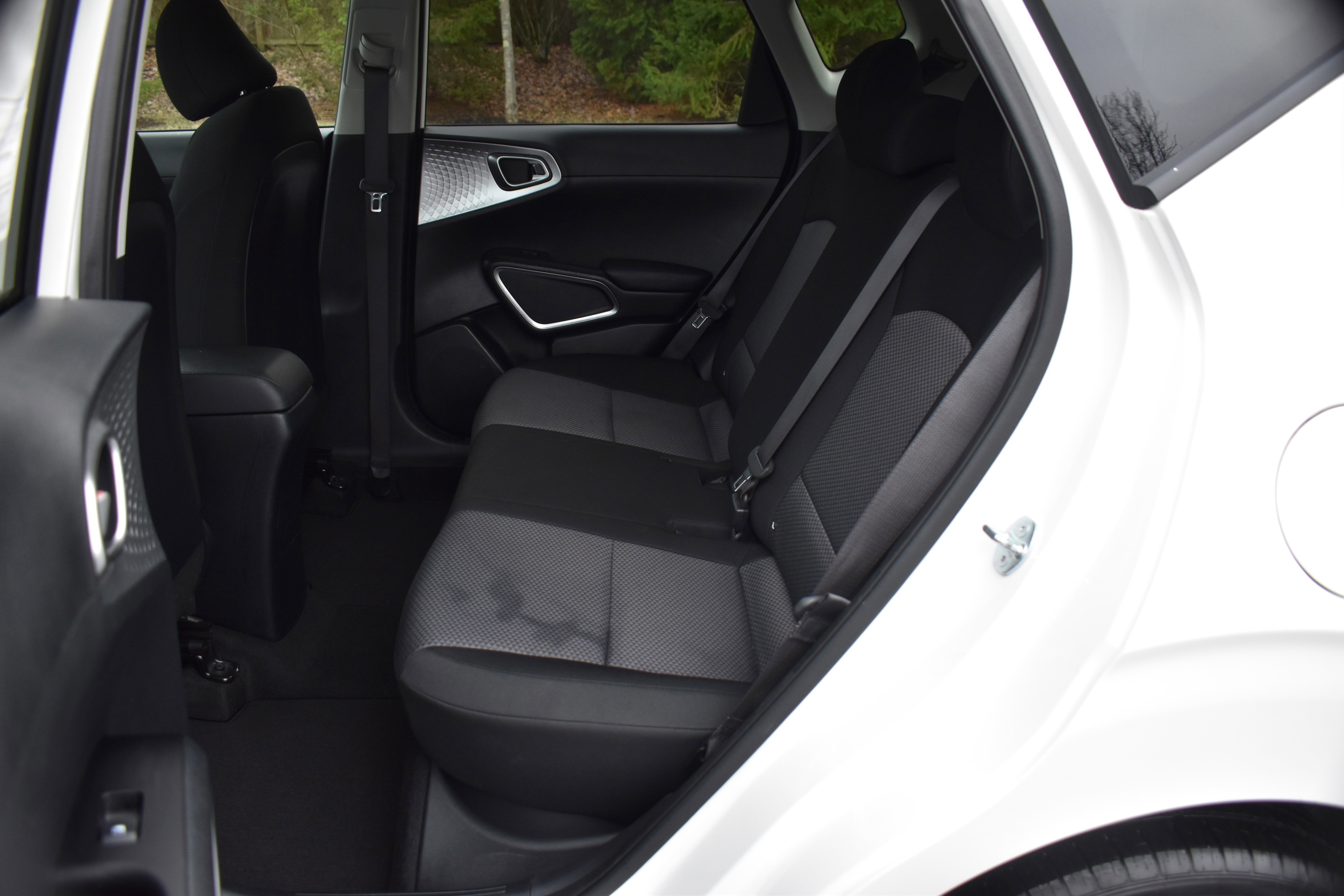 Used 2024 Kia Soul LX w/ Option Group 015 image 9