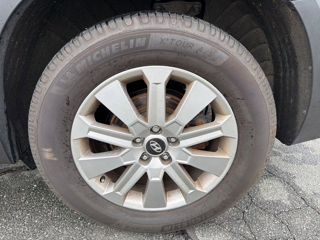 Used 2023 Hyundai Palisade SE w/ Cargo Package image 39