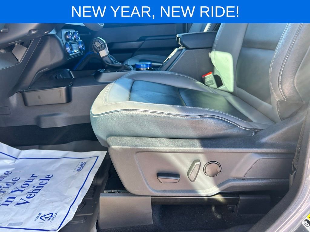 Used 2024 Ford Bronco Outer Banks image 14