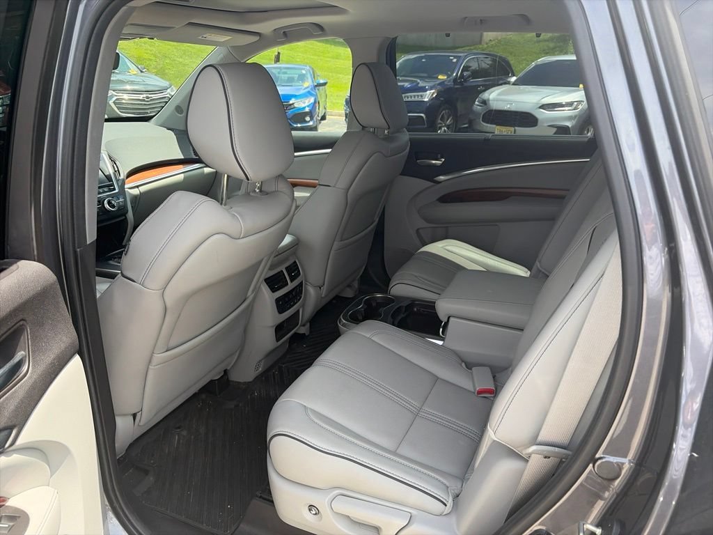 Used 2017 Acura MDX SH-AWD w/ Advance Package image 9