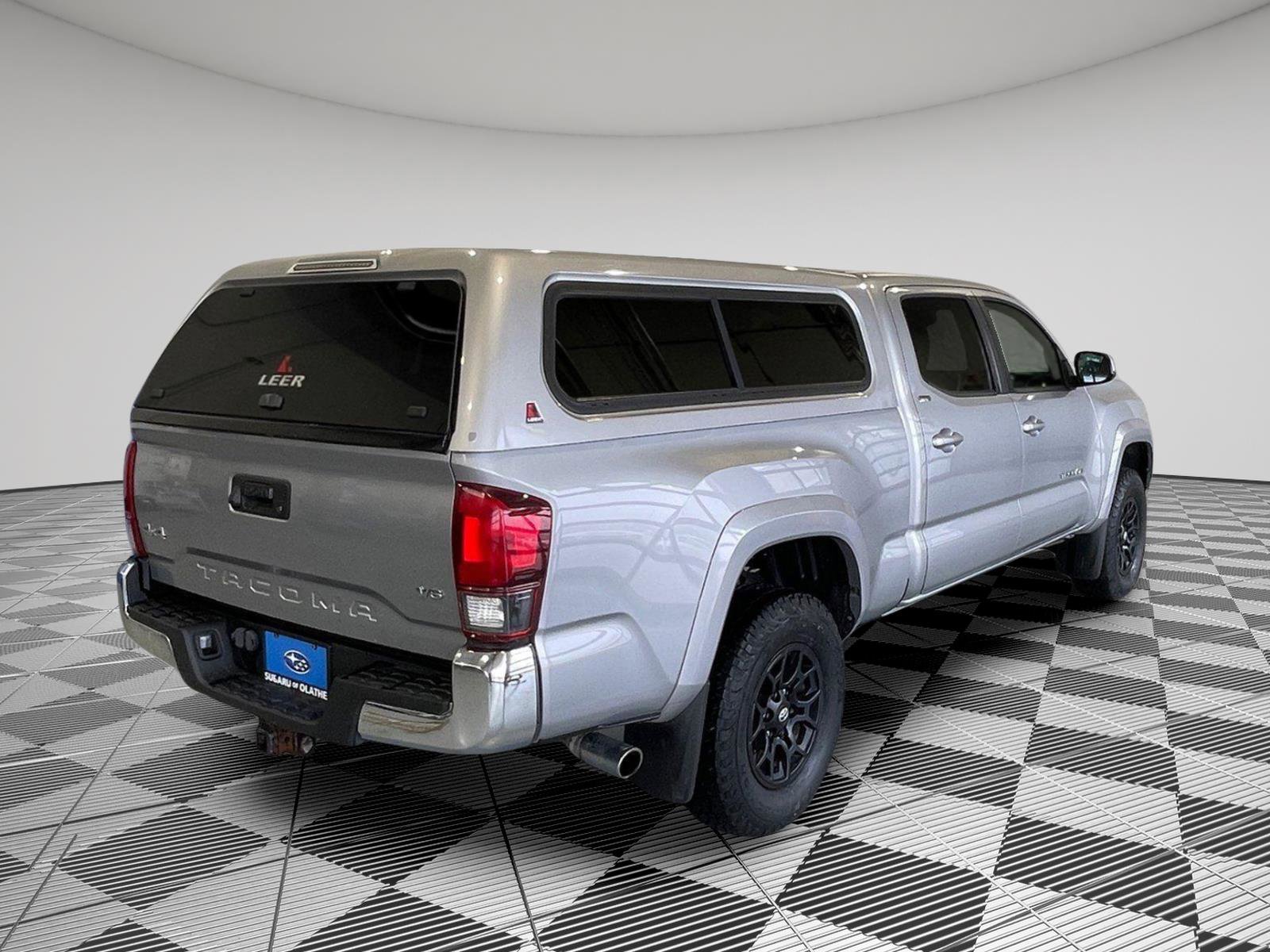 Used 2019 Toyota Tacoma SR5 image 10