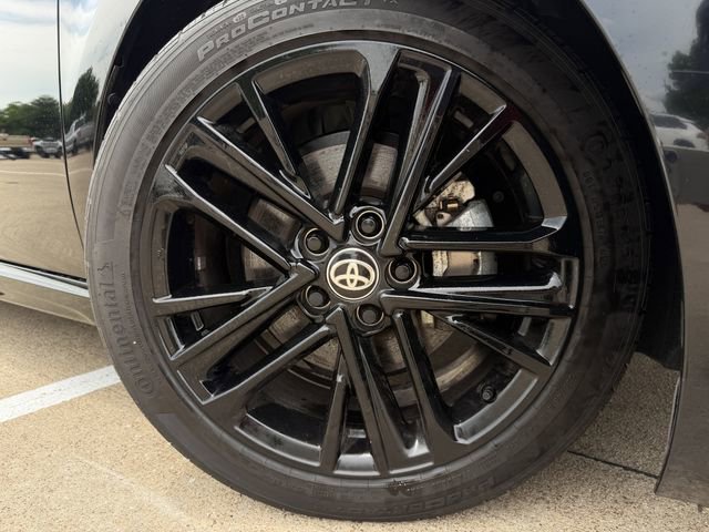 Used 2025 Toyota Camry SE w/ Multimedia Upgrade Package FWD image 10