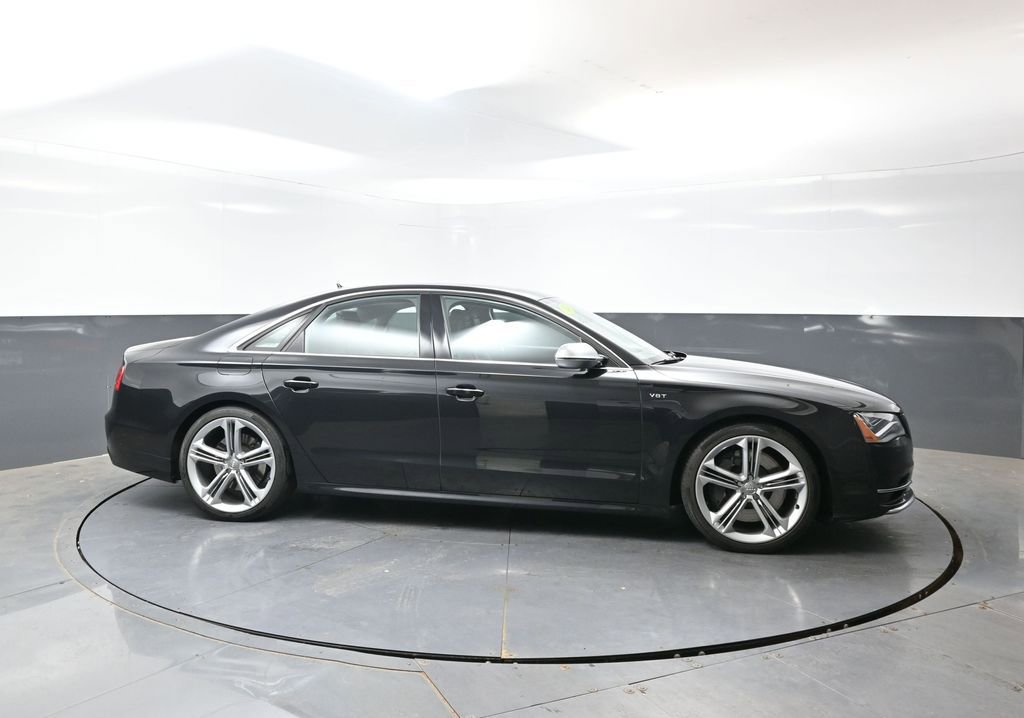 Used 2014 Audi S8 AWD/4WD image 4