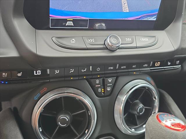 Used 2022 Chevrolet Camaro ZL1 RWD image 16
