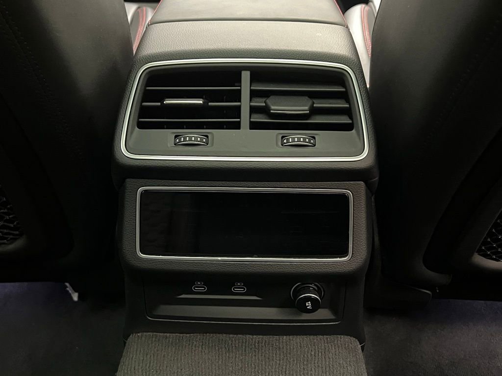 Used 2024 Audi RS 6 performance image 16