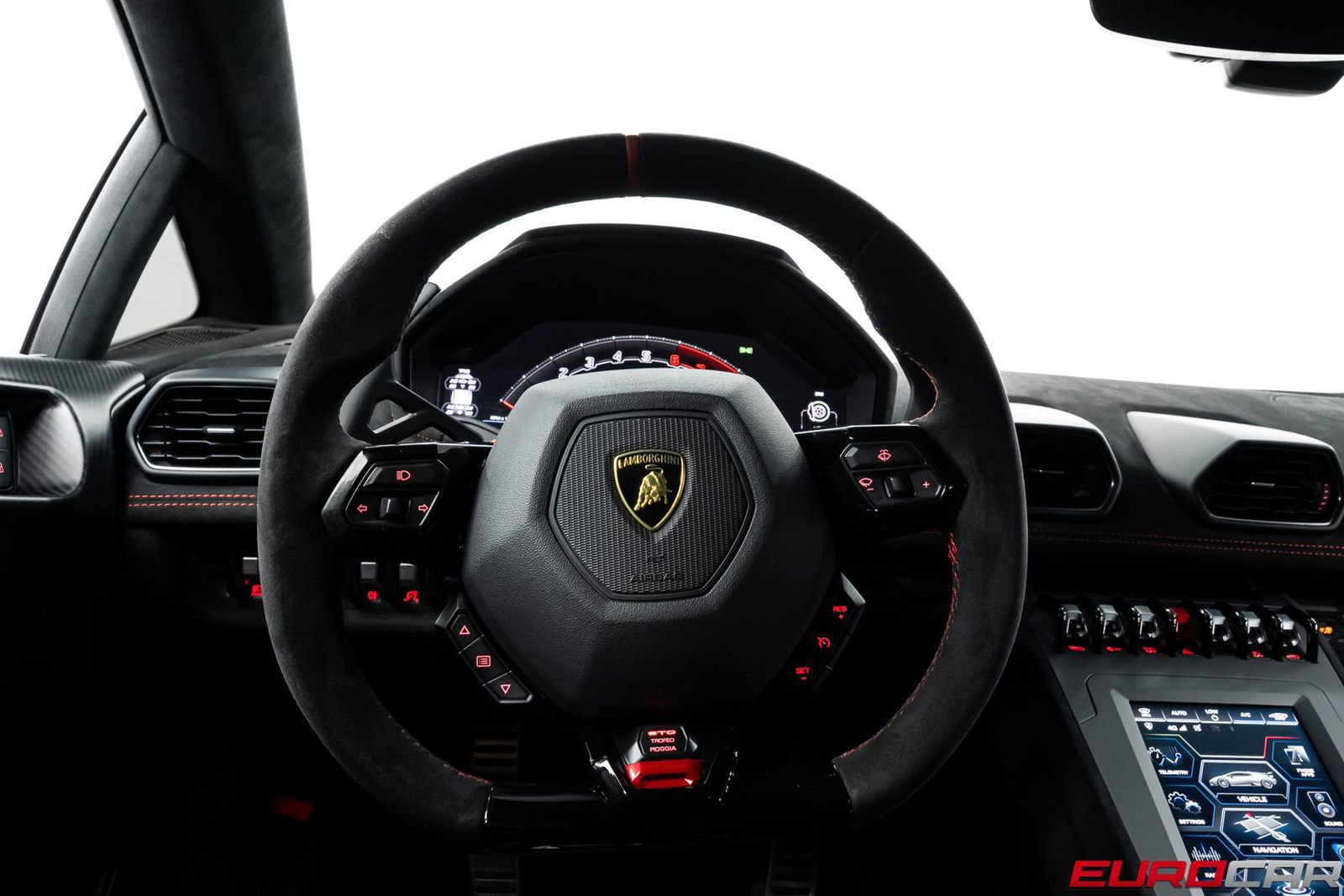 Used 2022 Lamborghini Huracan STO RWD image 31