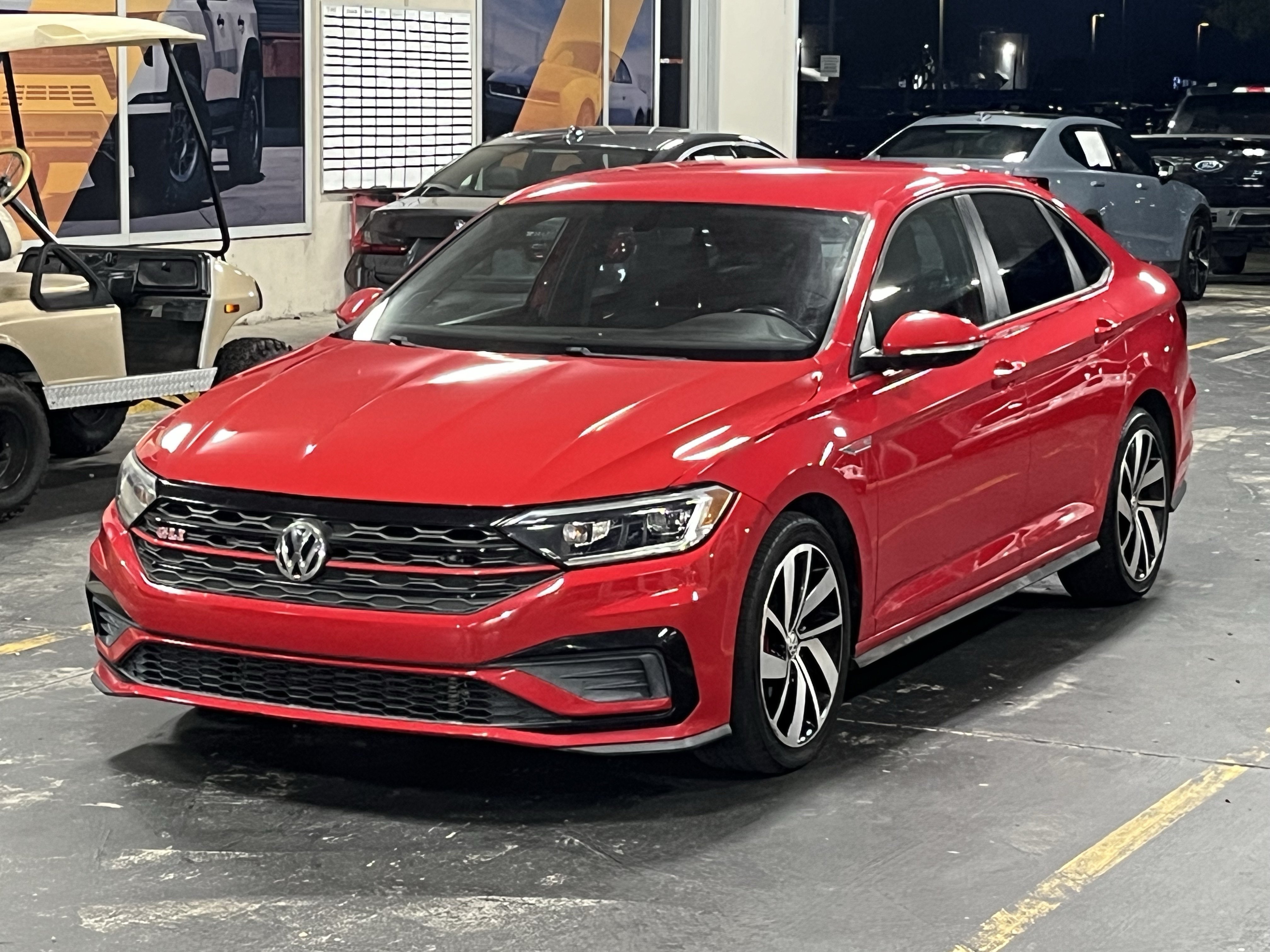 Used 2019 Volkswagen Jetta GLI FWD image 5