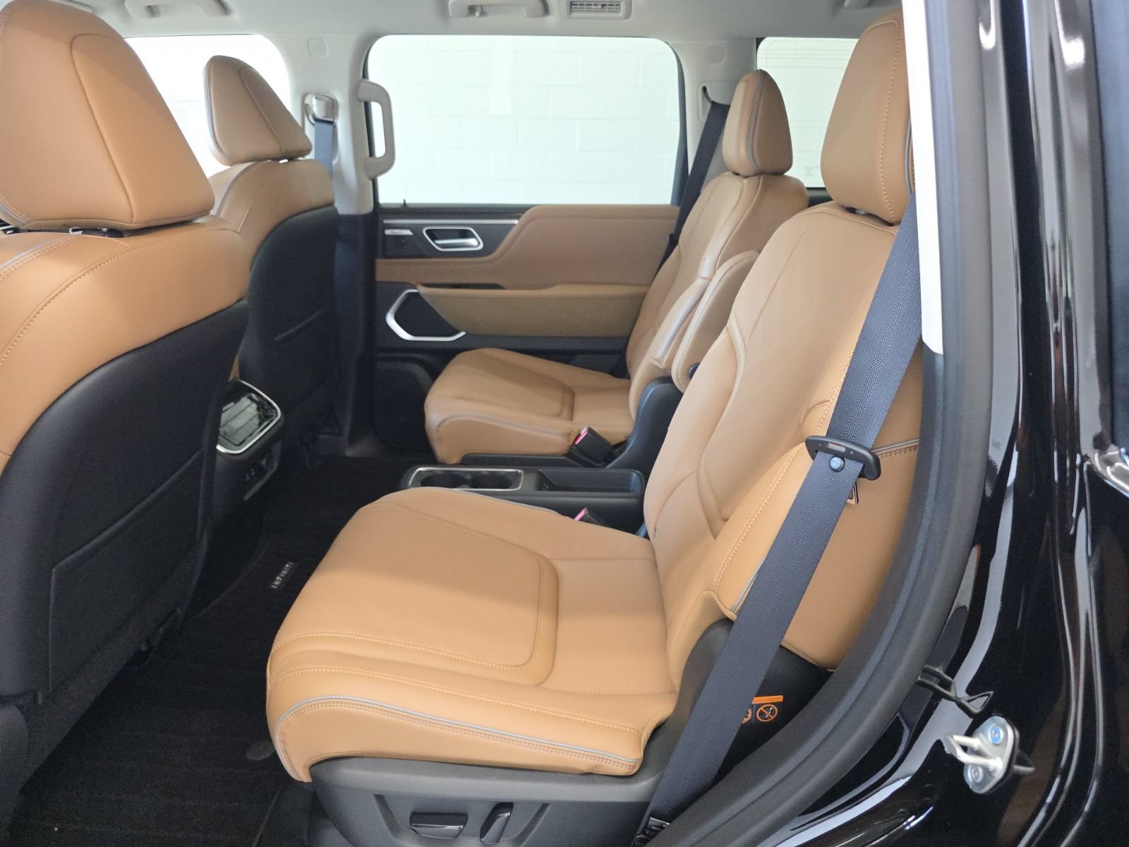 New 2026 INFINITI QX80 Luxe w/ Cargo Package RWD image 22