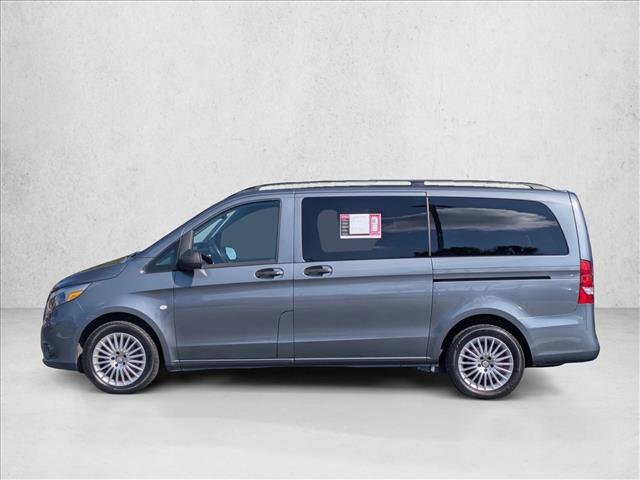 Used 2016 Mercedes-Benz Metris Passenger image 9