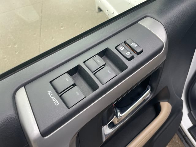 Used 2018 Toyota 4Runner SR5 Premium AWD/4WD image 21