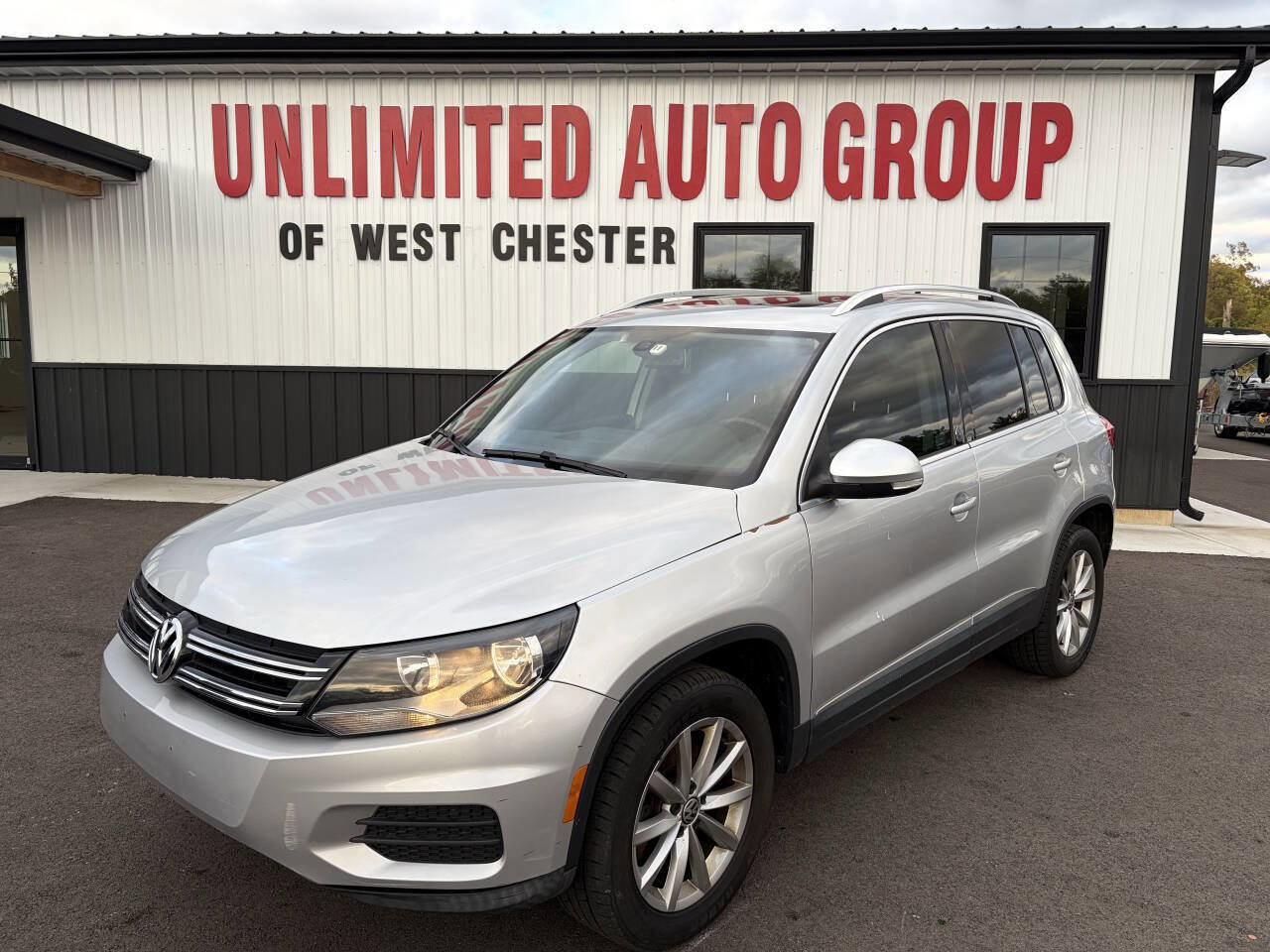 Used 2017 Volkswagen Tiguan Wolfsburg Edition image 1