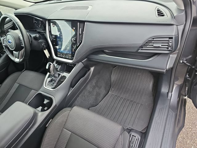 Used 2023 Subaru Outback Premium AWD/4WD image 27