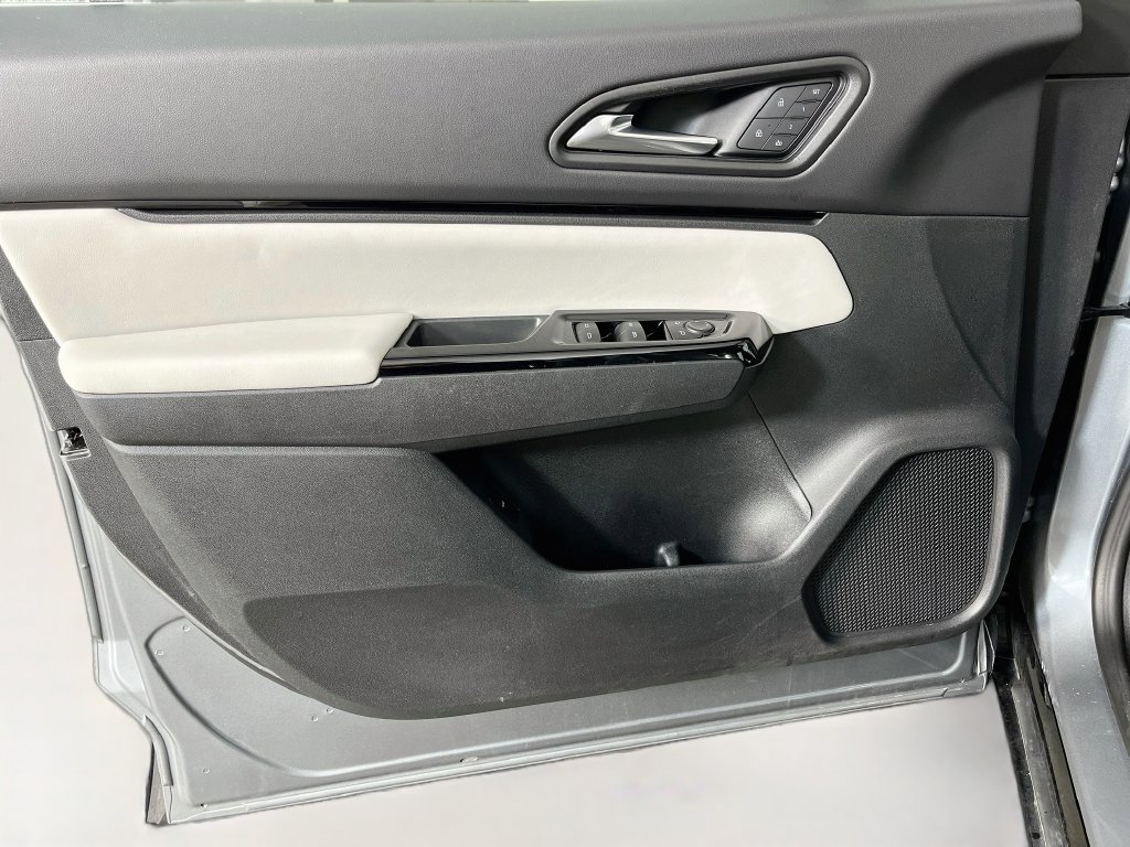 Used 2025 Honda Prologue Touring image 26