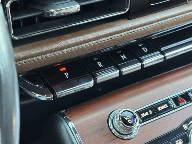 Used 2021 Lincoln Aviator Reserve image 30