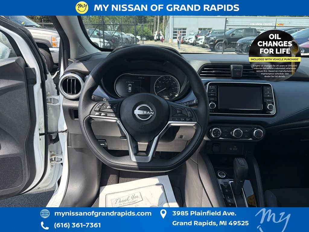 Used 2025 Nissan Versa SV w/ Trunk Package FWD image 14