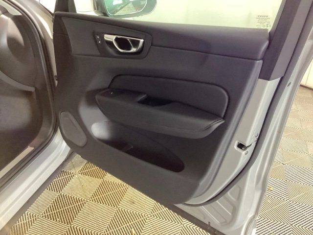 New 2025 Volvo XC60 T8 Core w/ Protection Package Premier image 21