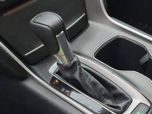 Used 2019 Honda Accord EX image 11