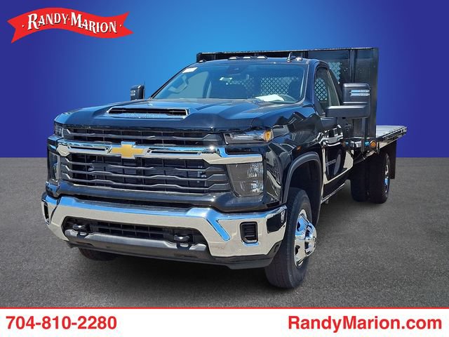 New 2026 Chevrolet Silverado 3500 LT AWD/4WD image 1