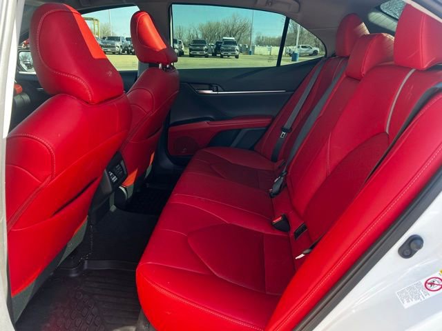 Used 2019 Toyota Camry XSE FWD image 17