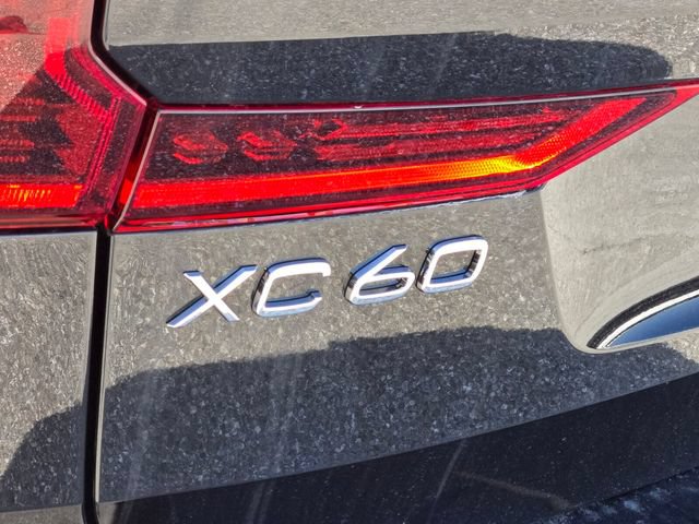 New 2026 Volvo XC60 B5 Plus AWD/4WD image 10