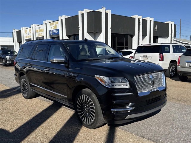 Used 2019 Lincoln Navigator L Black Label w/ Cargo Package image 4
