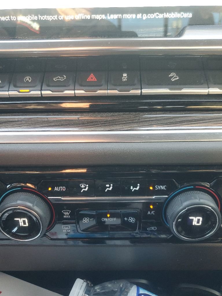 Used 2022 Chevrolet Silverado 1500 RST w/ Convenience Package II AWD/4WD image 22