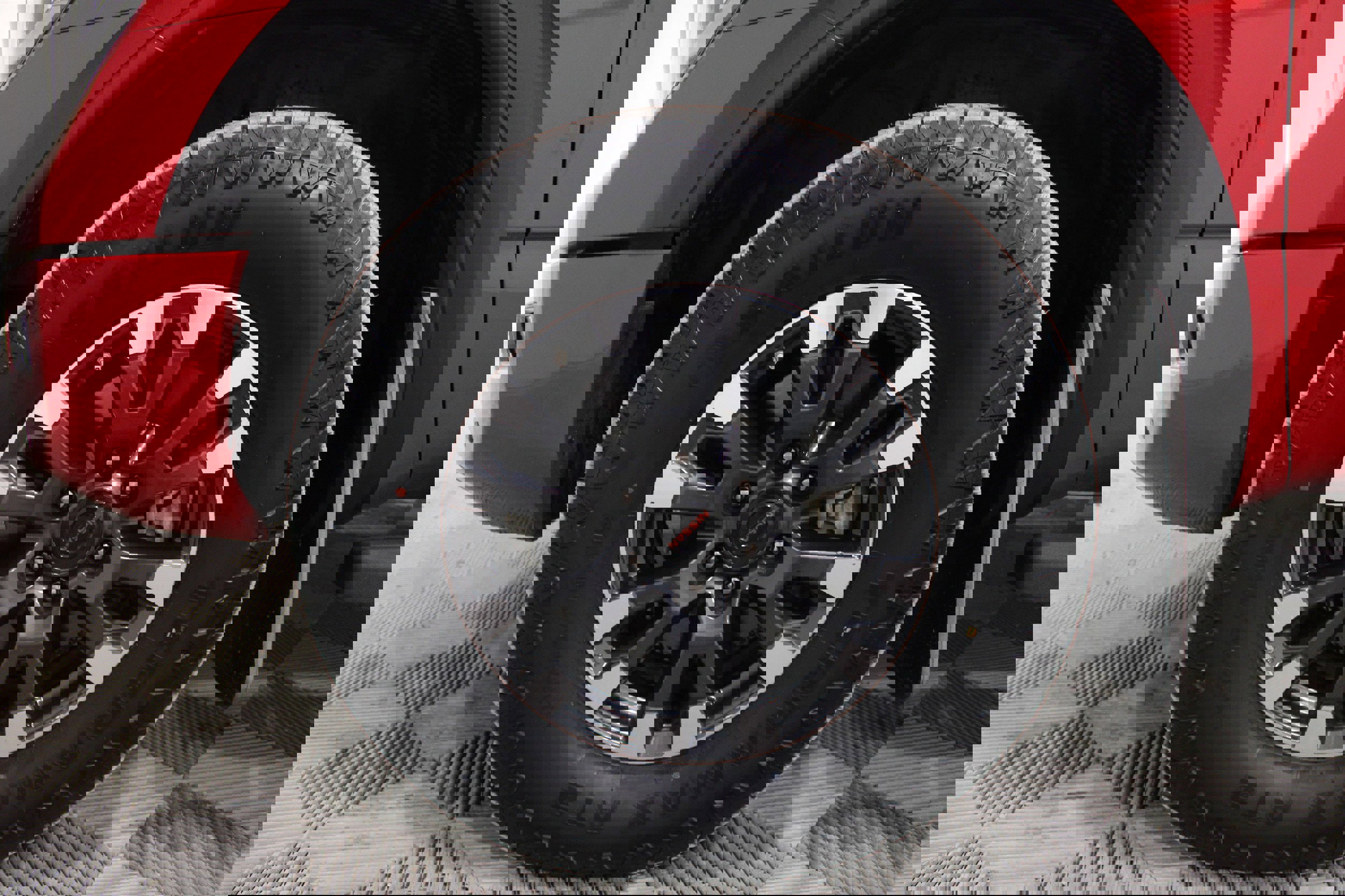 Used 2020 Nissan Titan PRO-4X w/ Pro-4x Convenience Package image 29