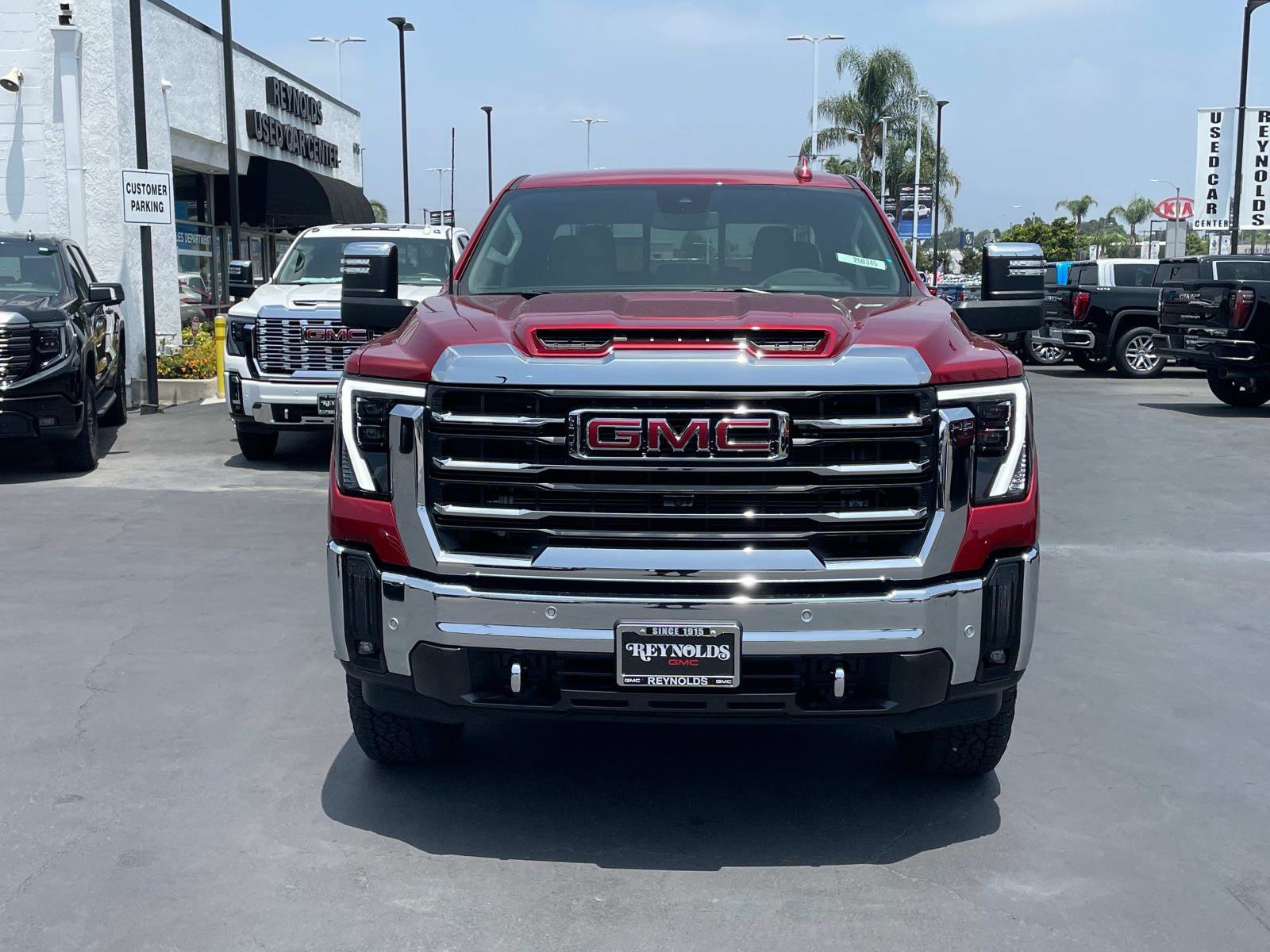 New 2025 GMC Sierra 2500 SLT w/ SLT Premium Package image 2