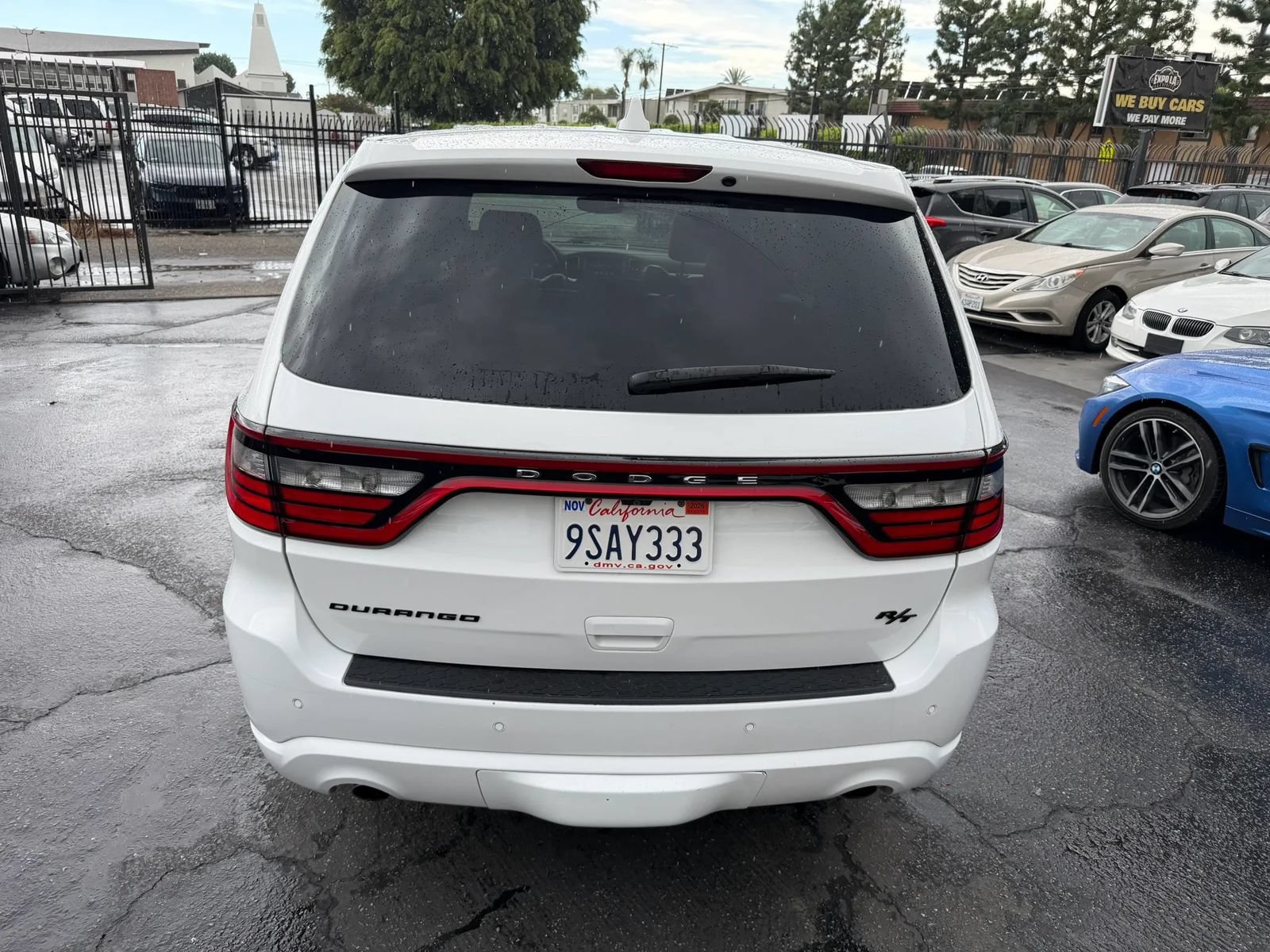Used 2017 Dodge Durango R/T w/ Blacktop Package RWD image 16