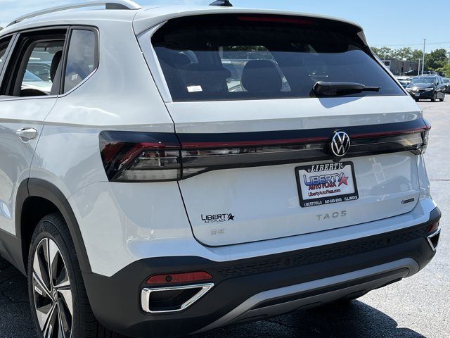 New 2026 Volkswagen Taos SE AWD/4WD image 10