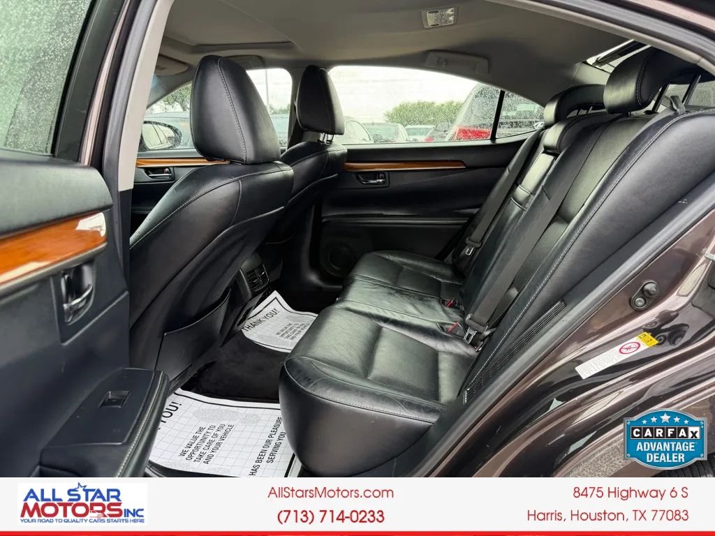 Used 2013 Lexus ES 300h w/ Luxury Pkg FWD image 15
