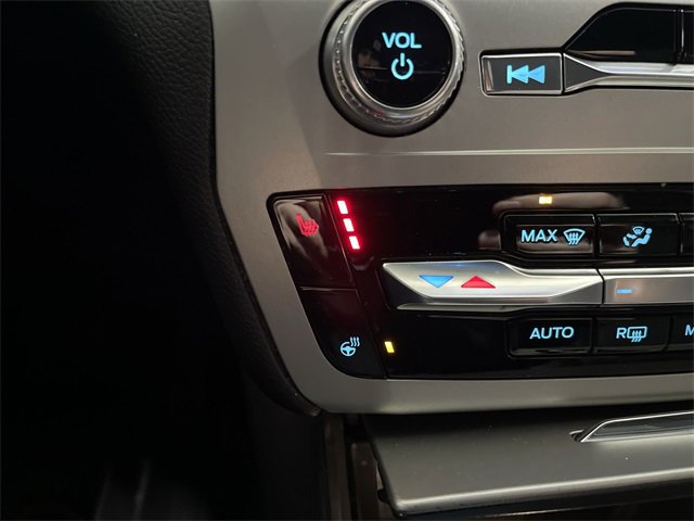 Used 2022 Ford Explorer XLT w/ Equipment Group 202A image 32