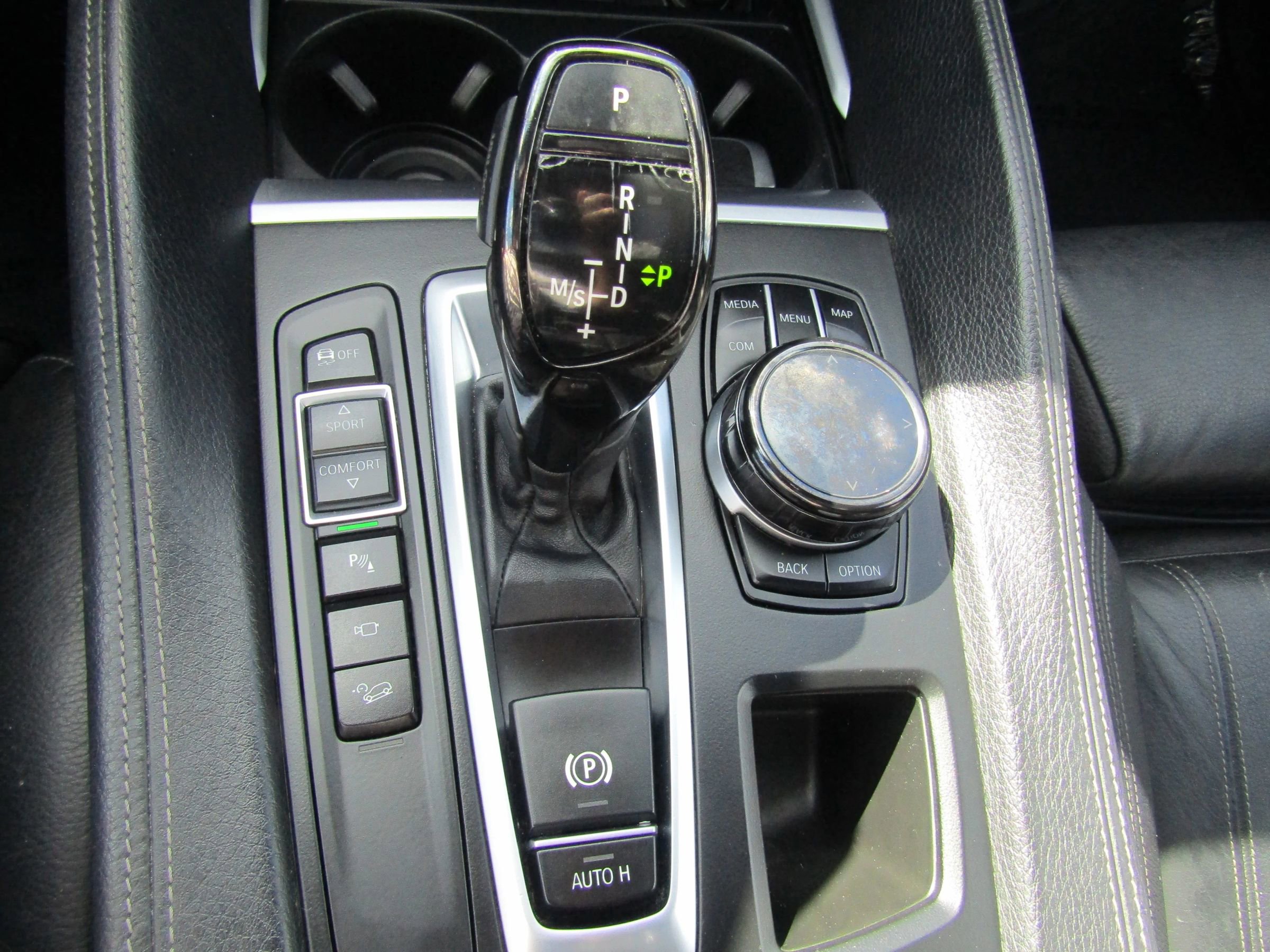 Used 2017 BMW X6 xDrive50i image 29