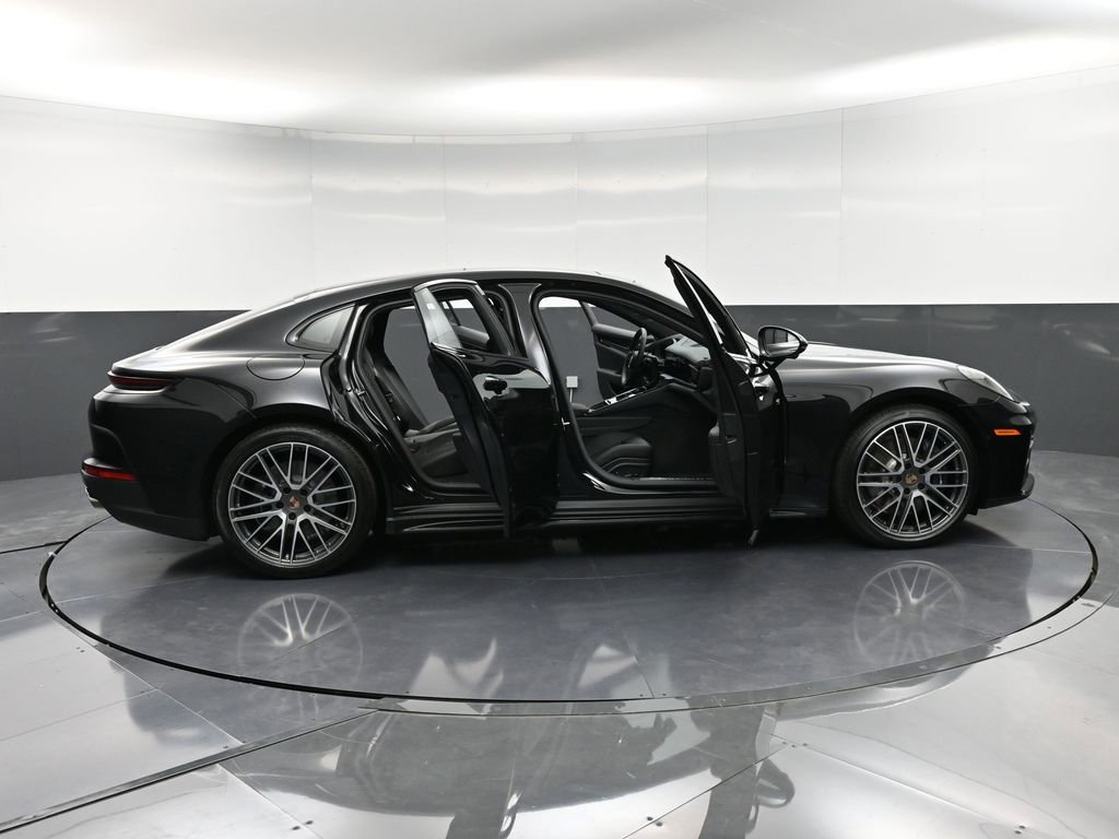New 2026 Porsche Panamera 4 image 37