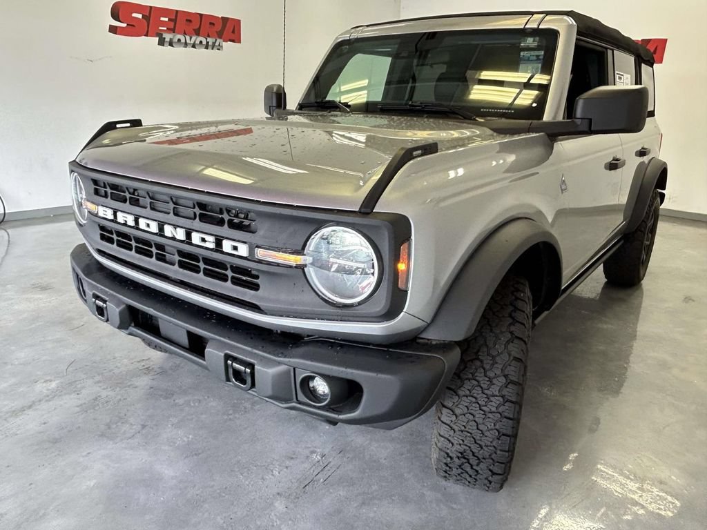Used 2024 Ford Bronco Black Diamond AWD/4WD image 7