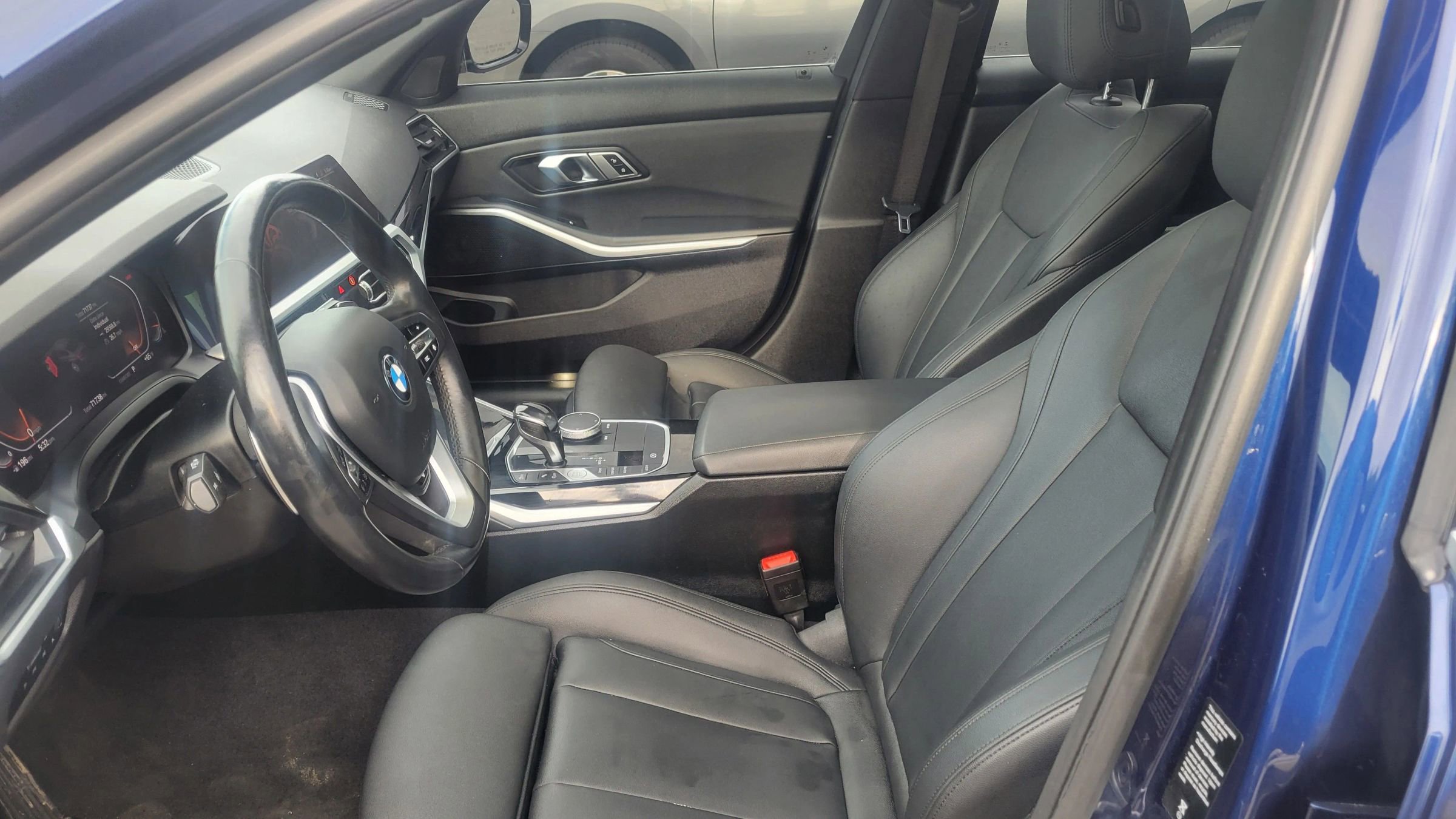 Used 2019 BMW 330i xDrive Sedan w/ Convenience Package image 30