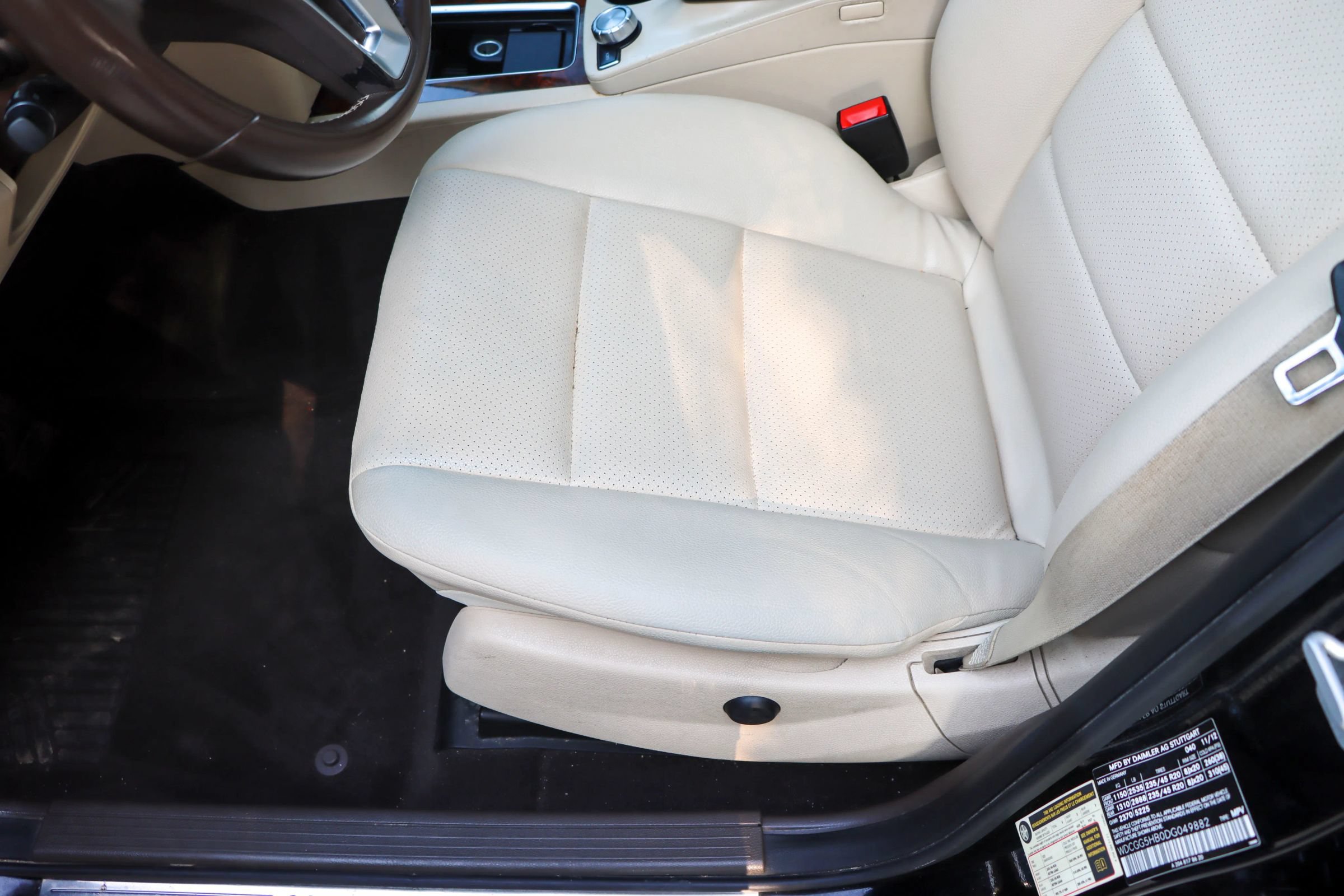 Used 2013 Mercedes-Benz GLK 350 2WD w/ Premium 1 Pkg image 16