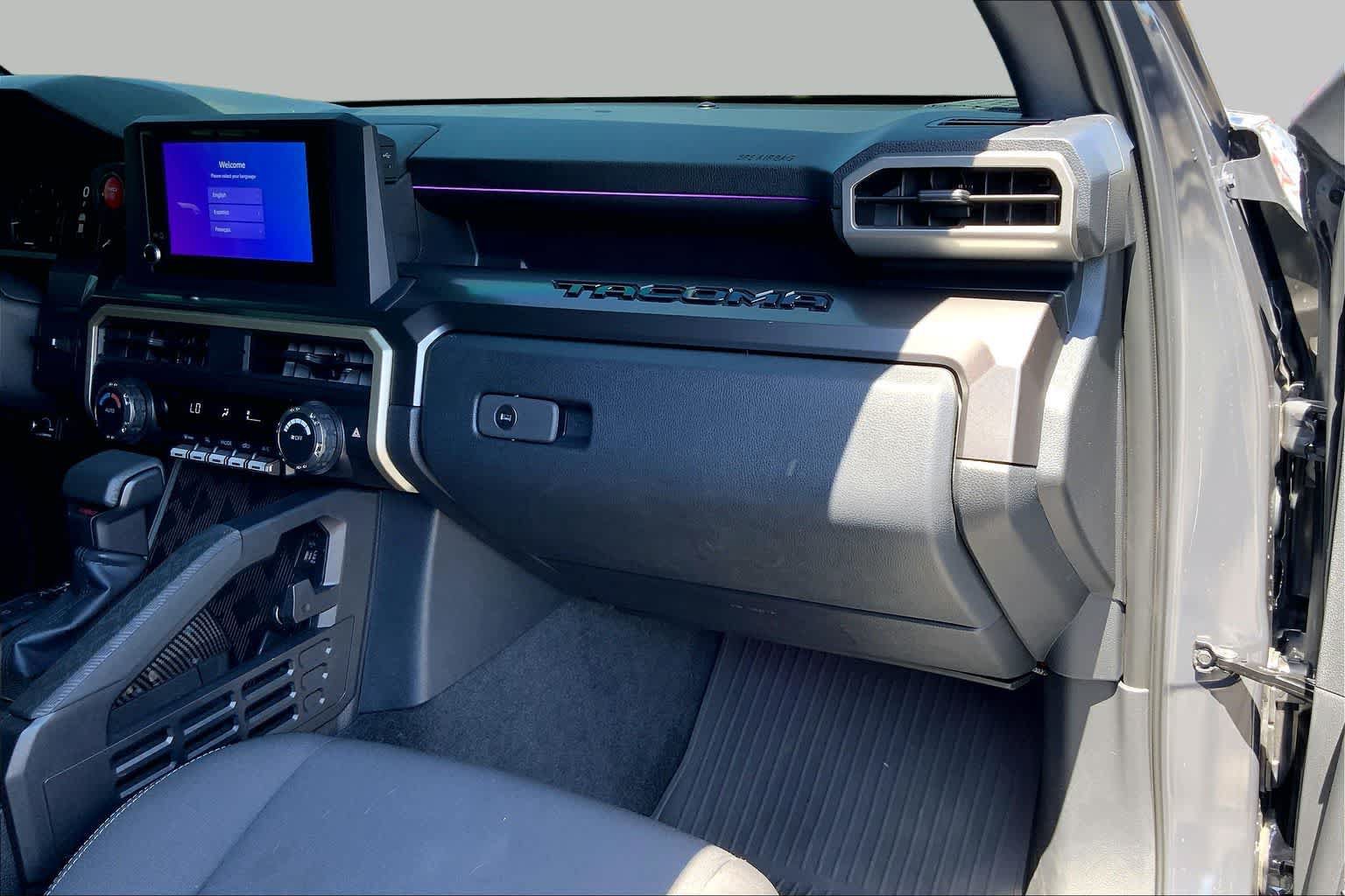Used 2026 Toyota Tacoma TRD Off-Road AWD/4WD image 18