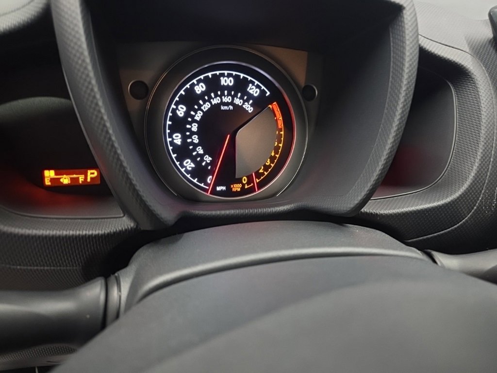 Used 2009 Scion xD image 17