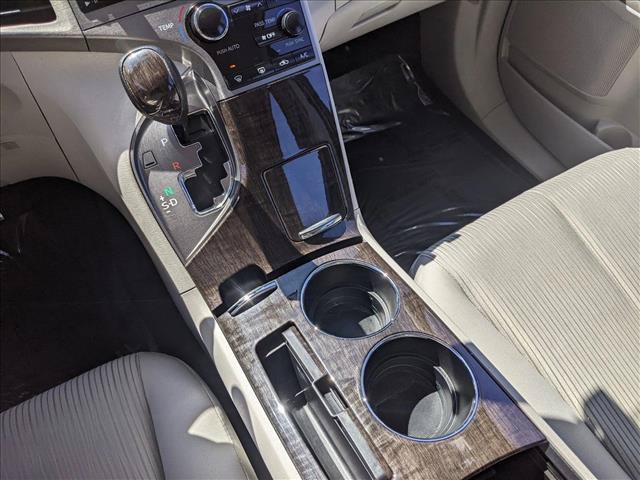 Used 2013 Toyota Venza LE FWD image 11