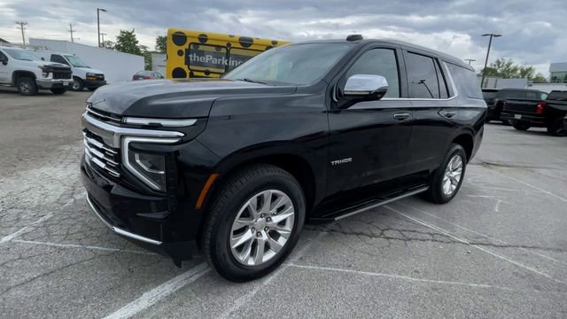 Used 2025 Chevrolet Tahoe Premier AWD/4WD image 6