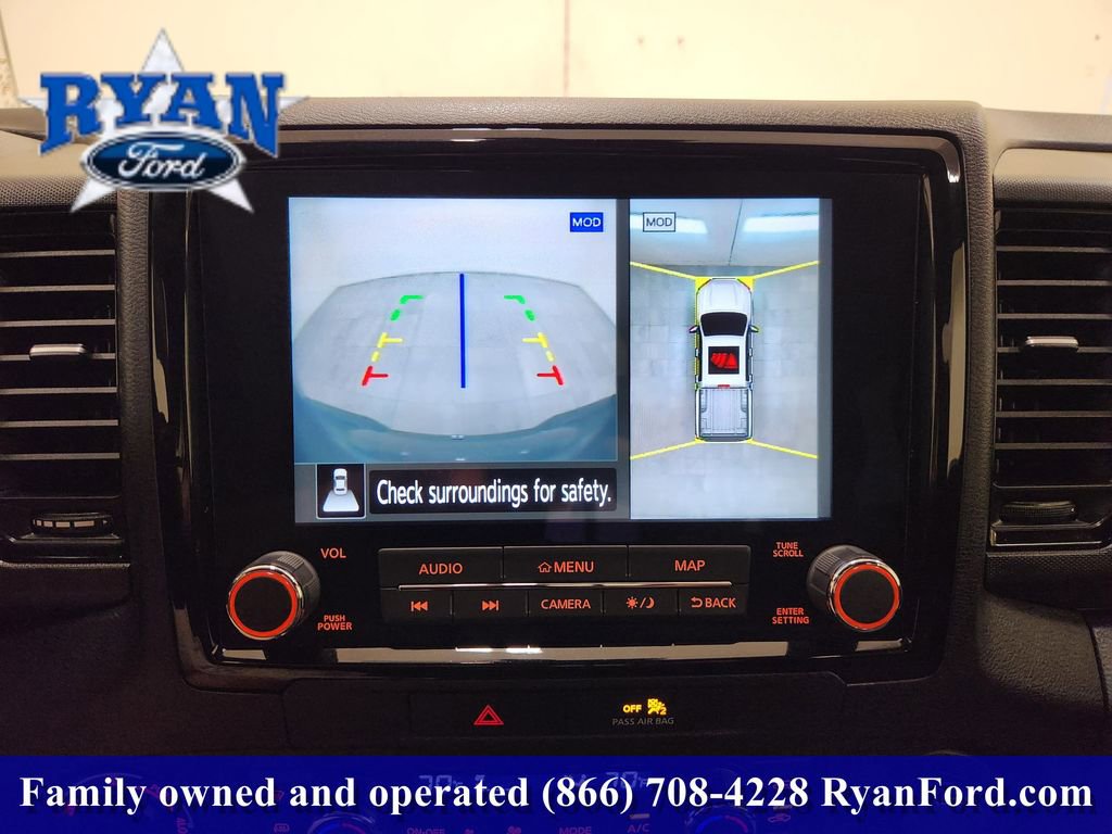 Used 2022 Nissan Frontier PRO-4X image 13